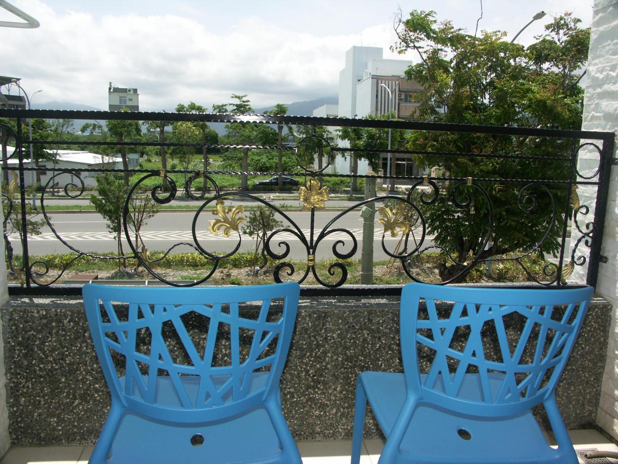 I Star Bed And Breakfast Taitung Exterior photo